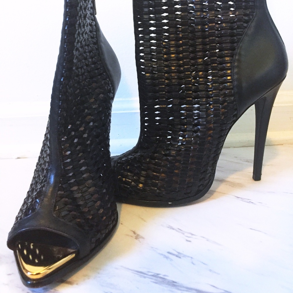 SCHUTZ Gold Metal Peep Toe Black Ankle Boots